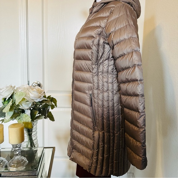 NEW AVENTURE Women's Tan Puffer Jacket - Picture 7 of 11